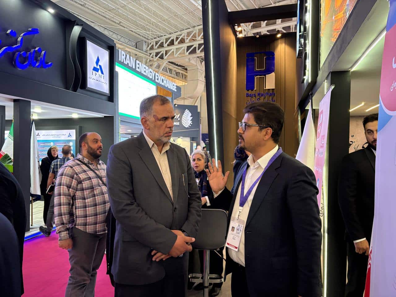 تأکید نماینده اهواز بر ایفای مسئولیت اجتماعی هلدینگ خلیج‌فارس در حوزه آموزش وپرورش خوزستان