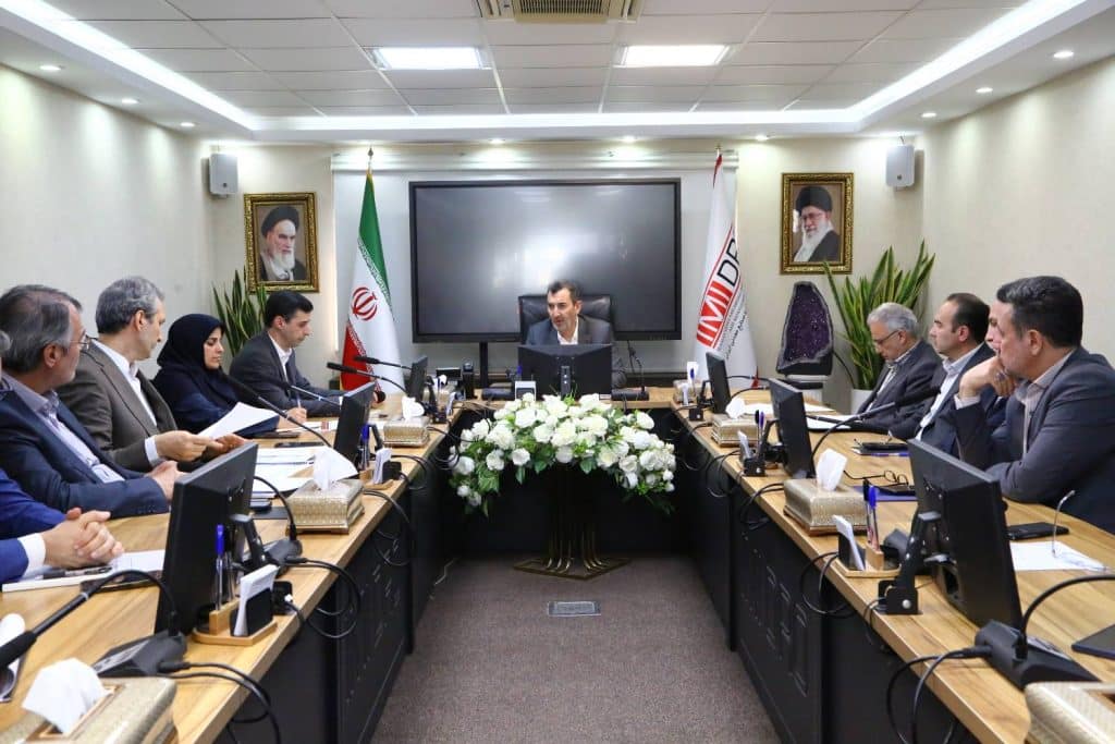 تأکید رئیس هیات عامل ایمیدرو بر تأمین مالی پروژه فولاد آرتاویل توسط سهامداران