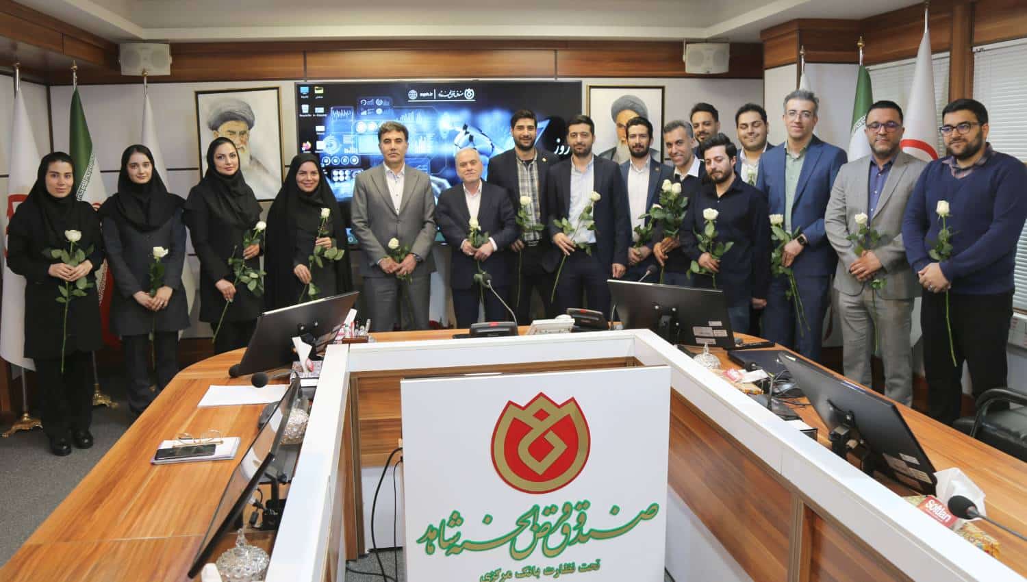 تجلیل از کارکنان فنی و مهندسی صندوق قرض‌الحسنه شاهد