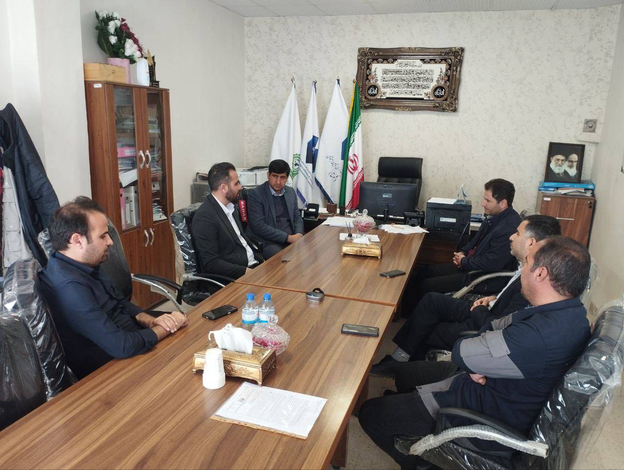 بازدید میدانی معاونت اقتصادی منطقه آزاد از طرح‌های سرمایه‌گذاری در پلدشت